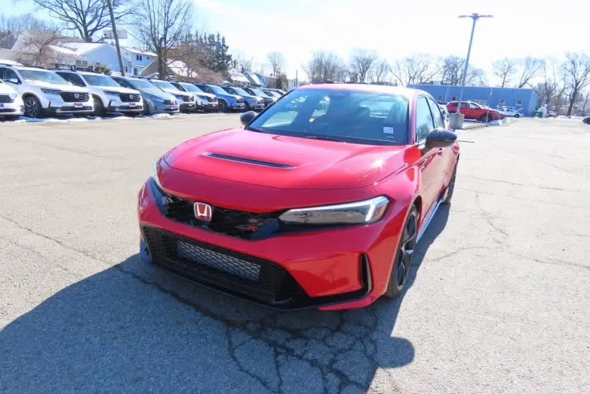 2025 Honda Civic Type R photo 1