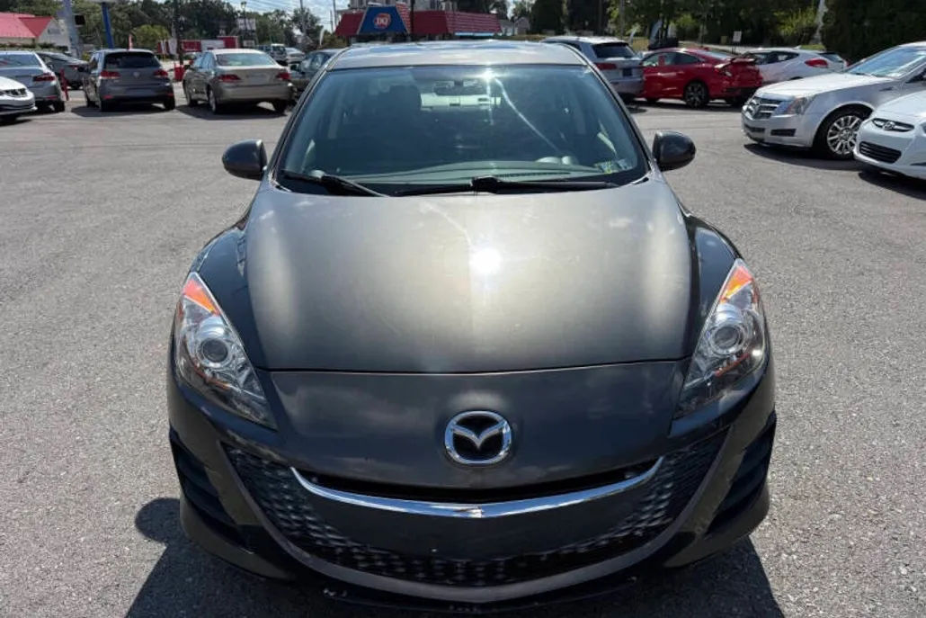2010 Mazda Mazda3 Touring photo 1