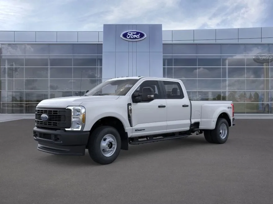 2025 Ford F-350 XL photo 1