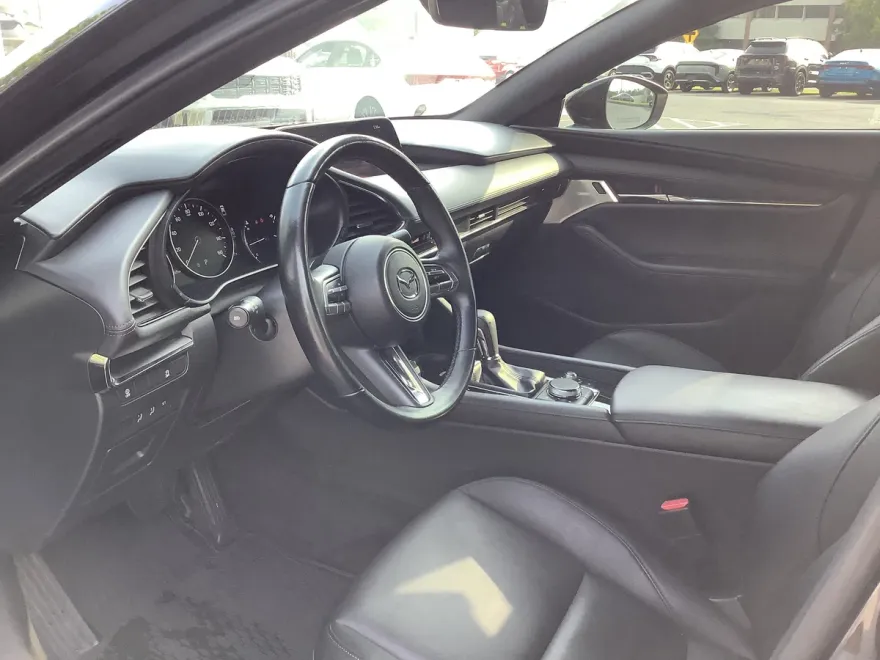 2022 Mazda Mazda3 Hatchback 2.5 Turbo photo 1
