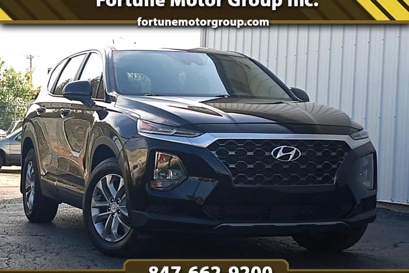 2020 Hyundai Santa Fe SE photo 1