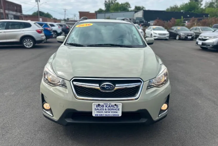 2016 Subaru Crosstrek 2.0i Premium photo 1