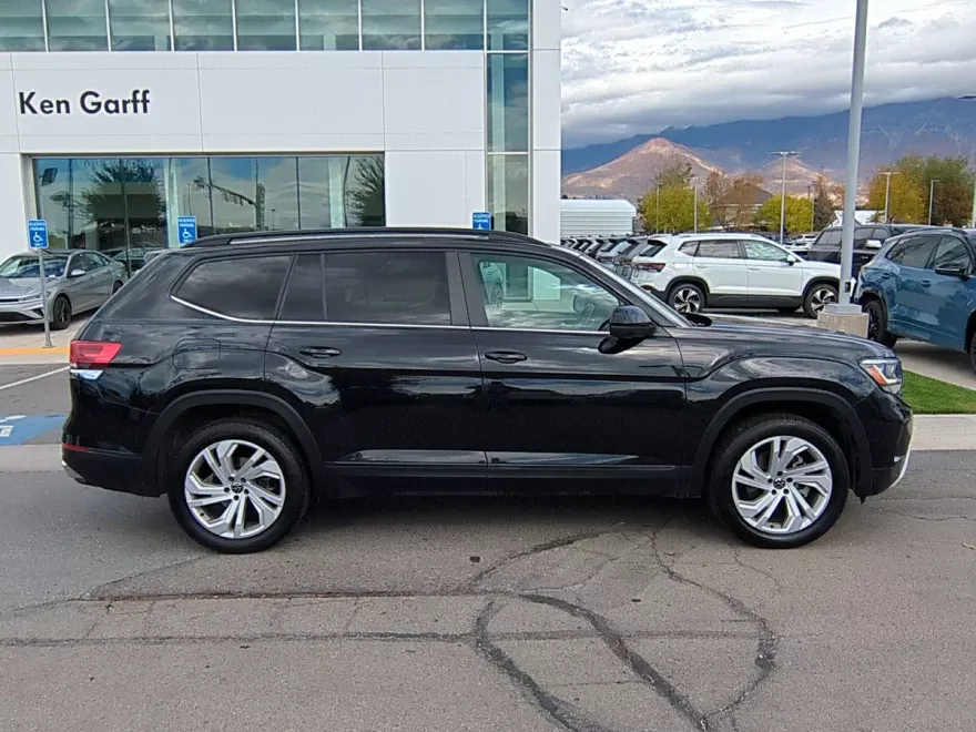 2021 Volkswagen Atlas V6 SE Technology photo 1