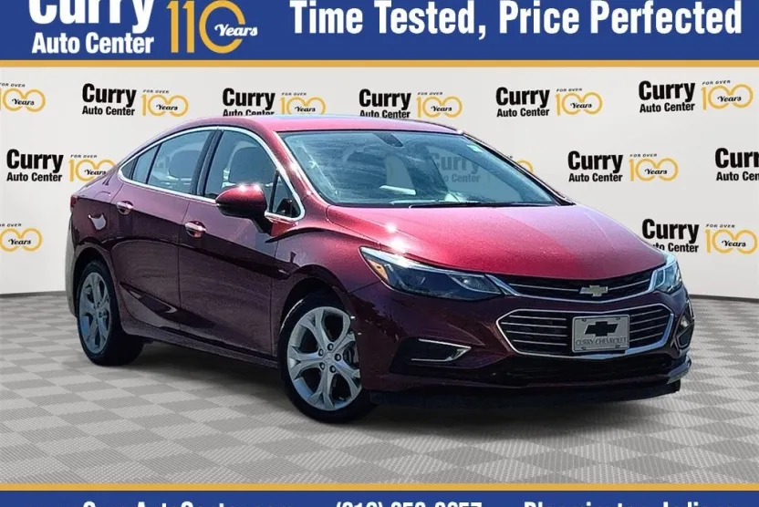 2017 Chevrolet Cruze Premier photo 1