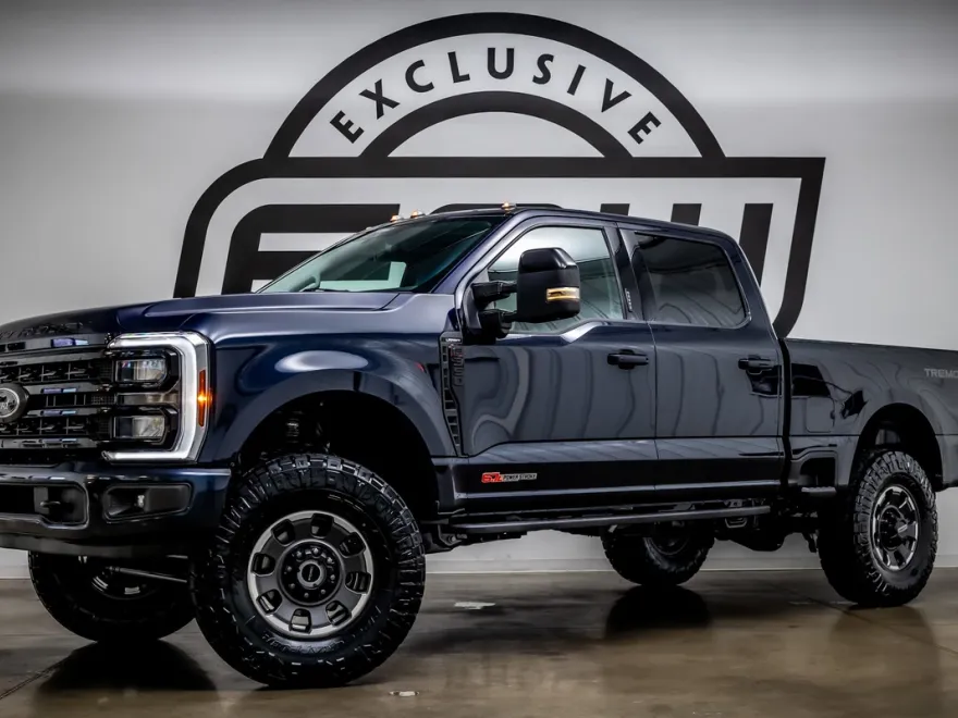 2024 Ford F-350 Lariat photo 1