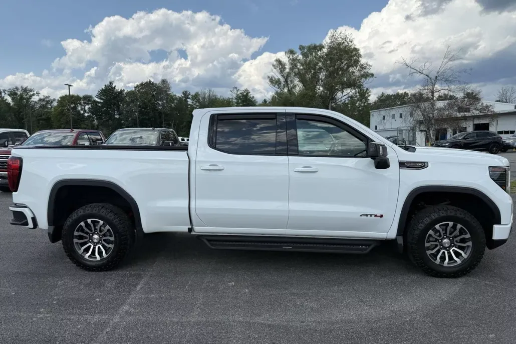 2023 Gmc Sierra 1500 AT4 photo 1