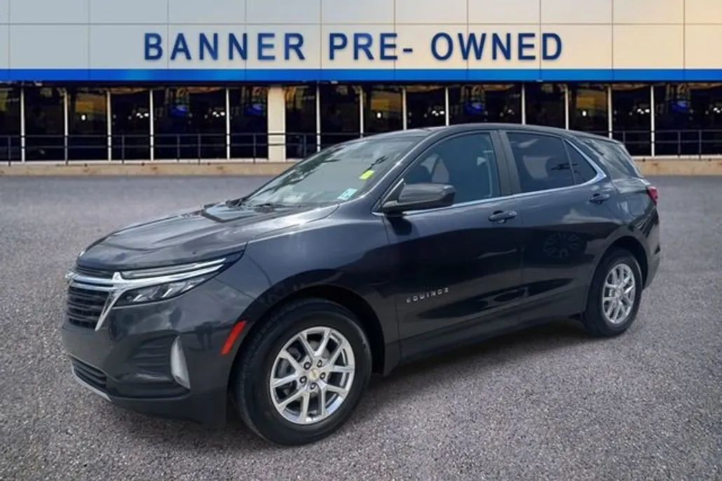 2022 Chevrolet Equinox LT photo 1