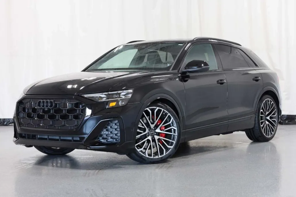 2024 Audi SQ8 Prestige photo 1