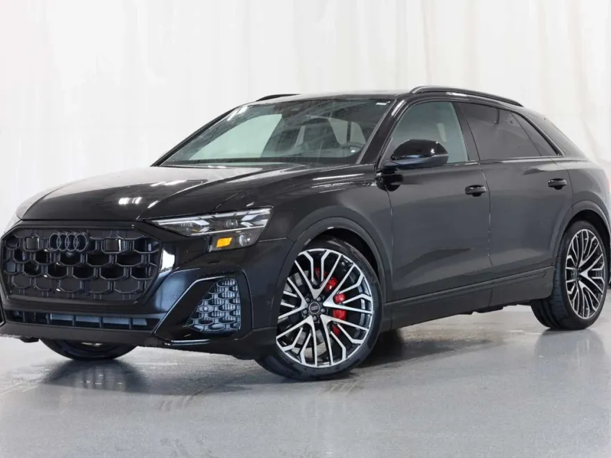 2024 Audi SQ8 Prestige photo 1