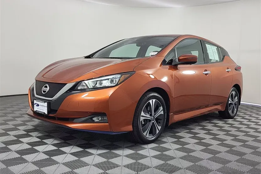 2020 Nissan Leaf SL Plus photo 1