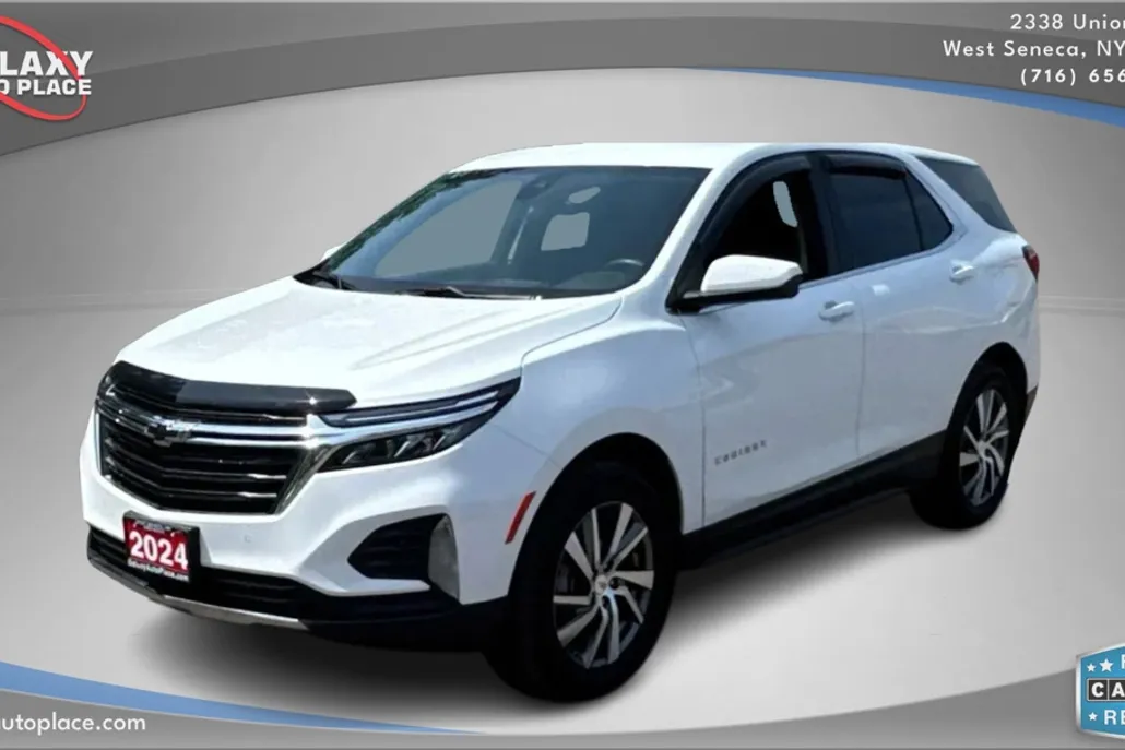 2024 Chevrolet Equinox LT photo 1