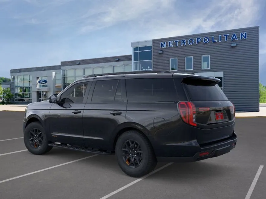 2025 Ford Expedition photo 1