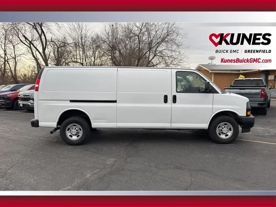 2023 Chevrolet Express 2500 Work Van Cargo photo 1