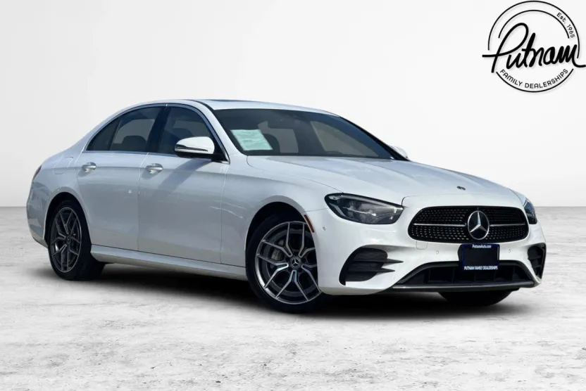 2022 Mercedes Benz E 350 photo 1