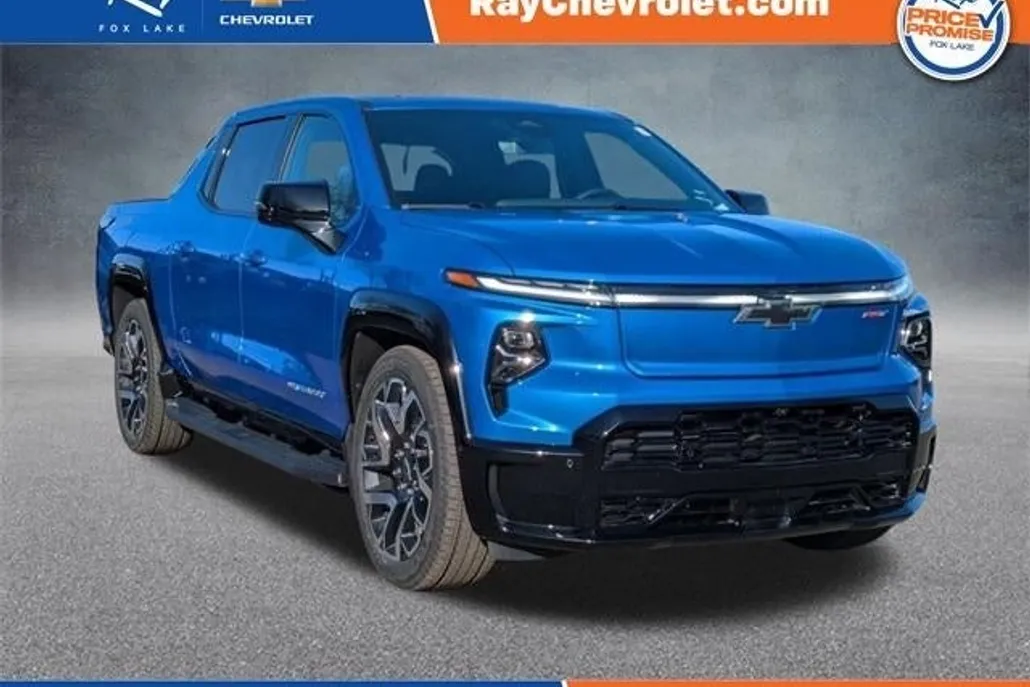 2025 Chevrolet Silverado EV RST photo 1