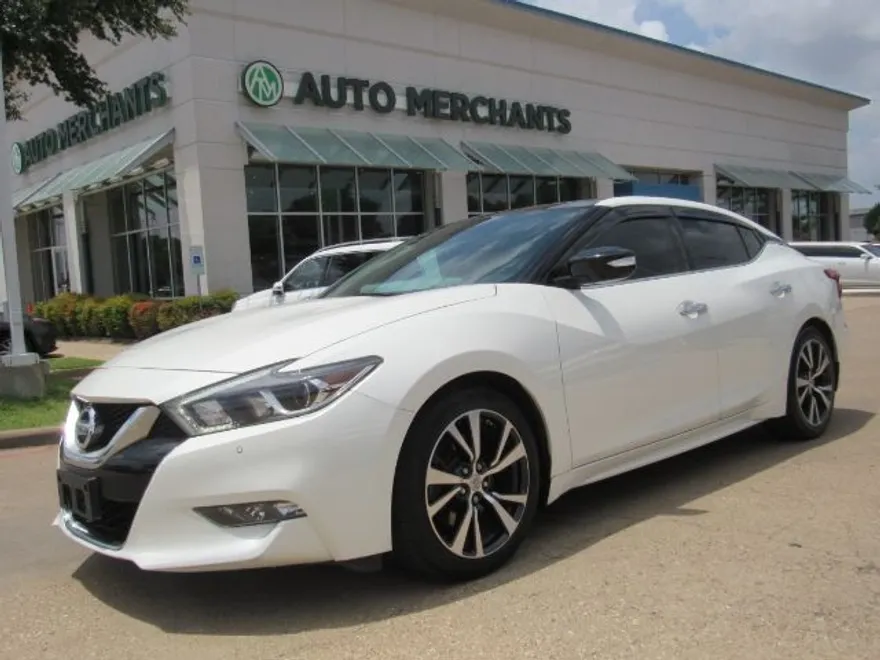 2017 Nissan Maxima SL photo 1