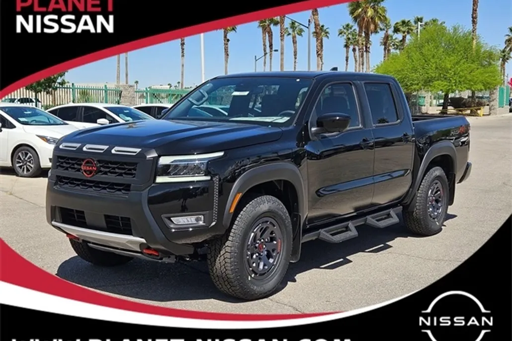 2025 Nissan Frontier Crew Cab PRO-4X photo 1