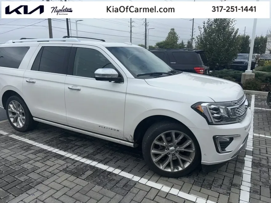 2018 Ford Expedition MAX Platinum photo 1