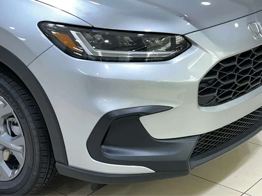 2026 Honda HR-V LX photo 1