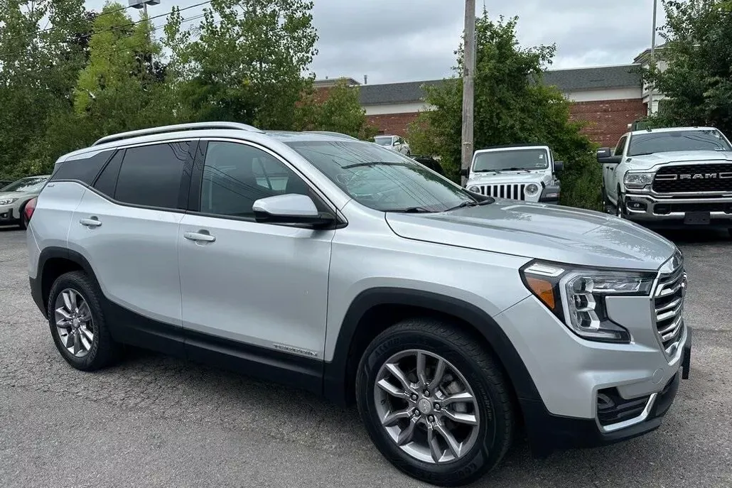 2022 Gmc Terrain SLT photo 1