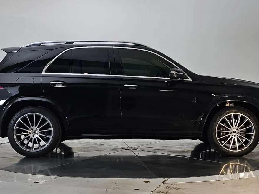 2024 Mercedes Benz GLE 350 4MATIC photo 1