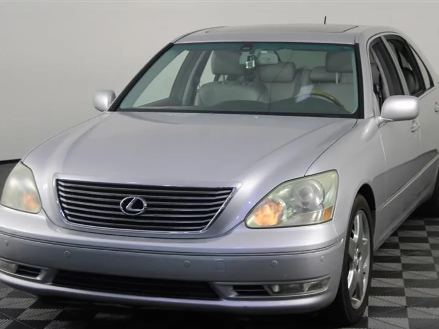 2005 Lexus LS 430 photo 1