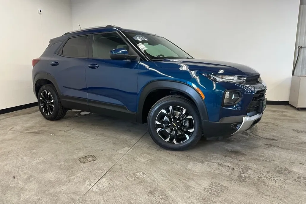 2021 Chevrolet Trailblazer LT photo 1