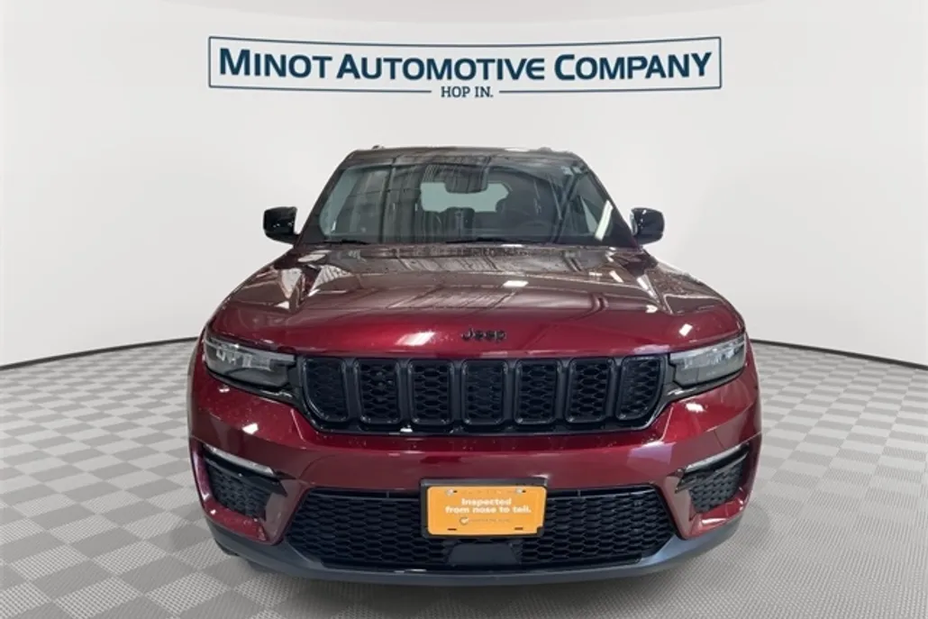 2024 Jeep Grand Cherokee Limited photo 1