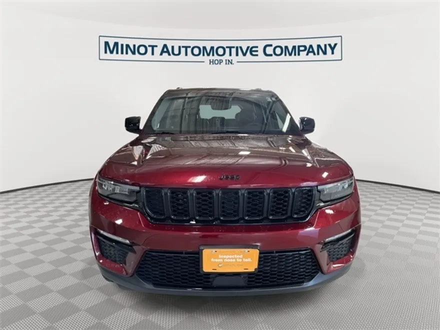 2024 Jeep Grand Cherokee Limited photo 1