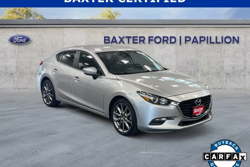 2018 Mazda Mazda3 Touring photo 1
