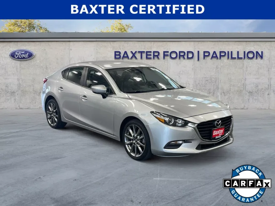2018 Mazda Mazda3 Touring photo 1