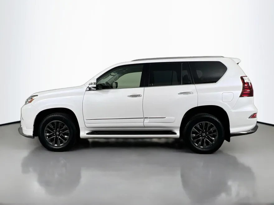2018 Lexus GX Base photo 1