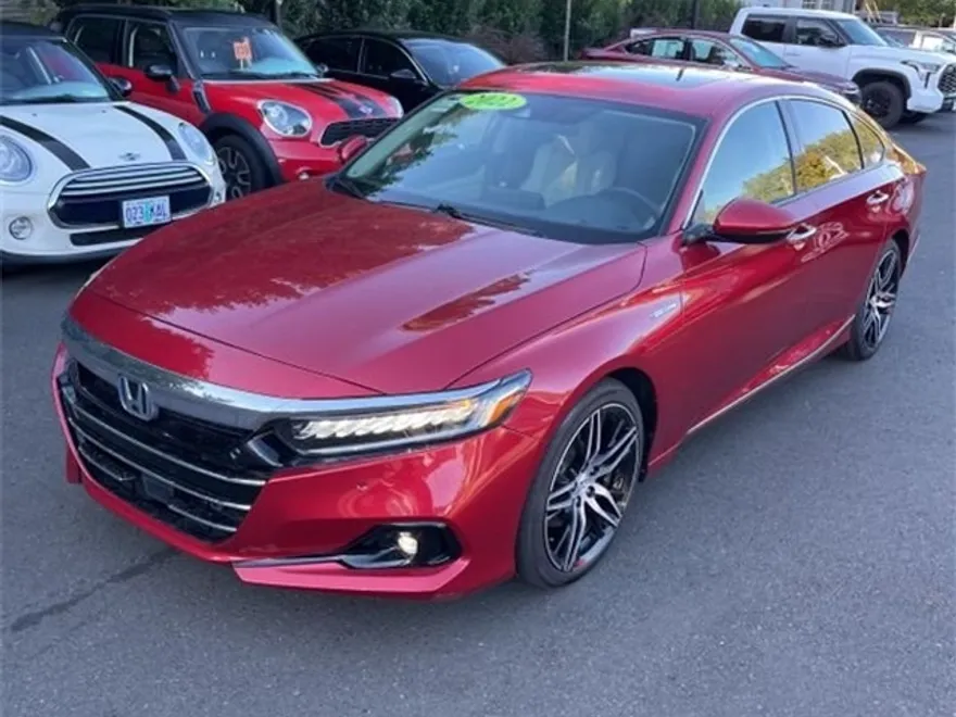 2022 Honda Accord Hybrid Touring photo 1