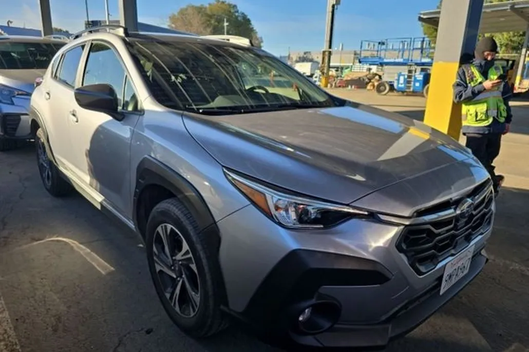 2024 Subaru Crosstrek Premium photo 1