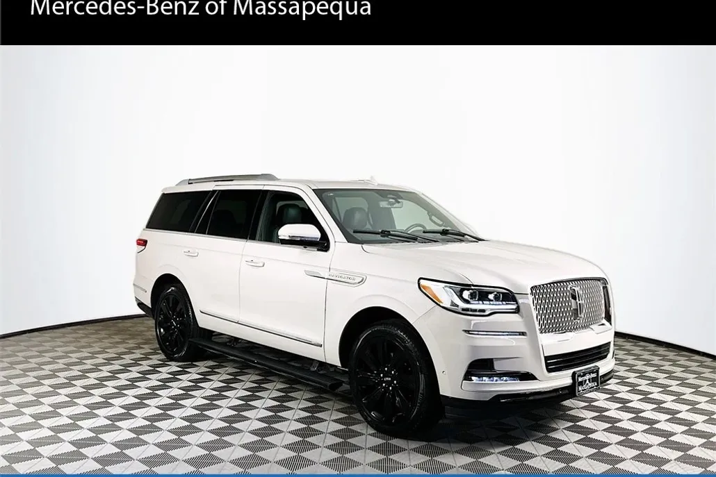 2023 Lincoln Navigator Reserve photo 1