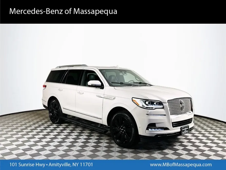 2023 Lincoln Navigator Reserve photo 1