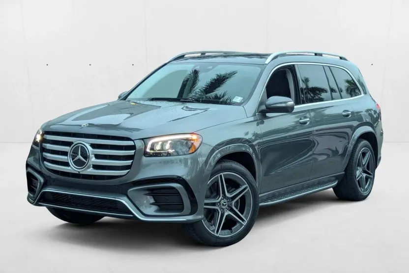 2026 Mercedes Benz GLS 450 4MATIC photo 1