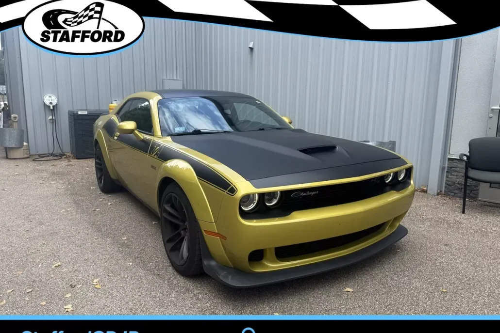 2021 Dodge Challenger R/T Scat Pack Widebody photo 1