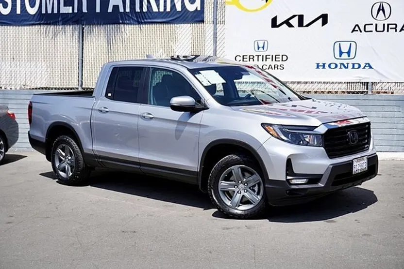 2023 Honda Ridgeline RTL photo 1