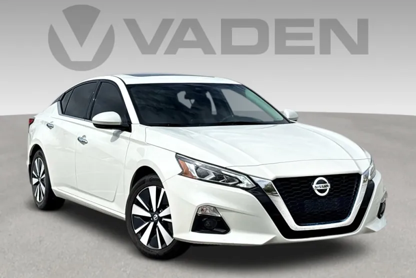 2021 Nissan Altima 2.5 SL photo 1