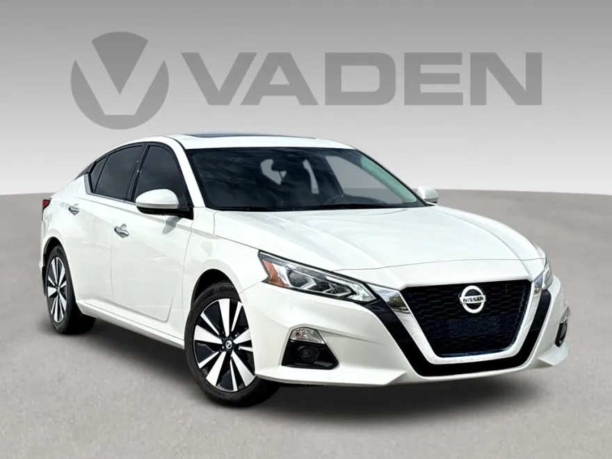 2021 Nissan Altima 2.5 SL photo 1