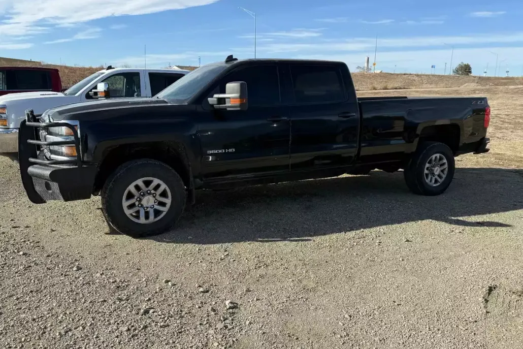 2015 Chevrolet Silverado 3500HD LT photo 1