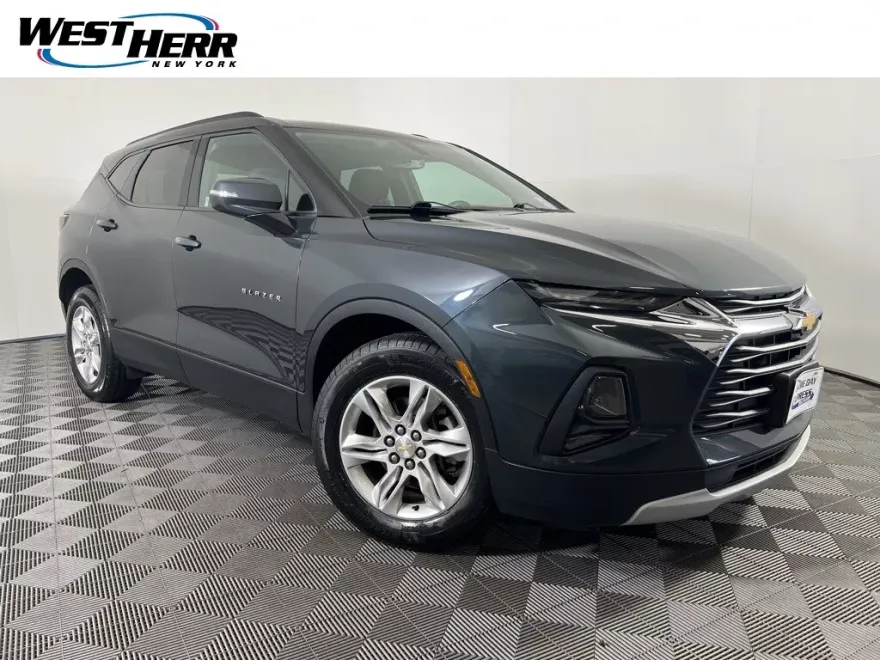 2019 Chevrolet Blazer Base 2LT photo 1
