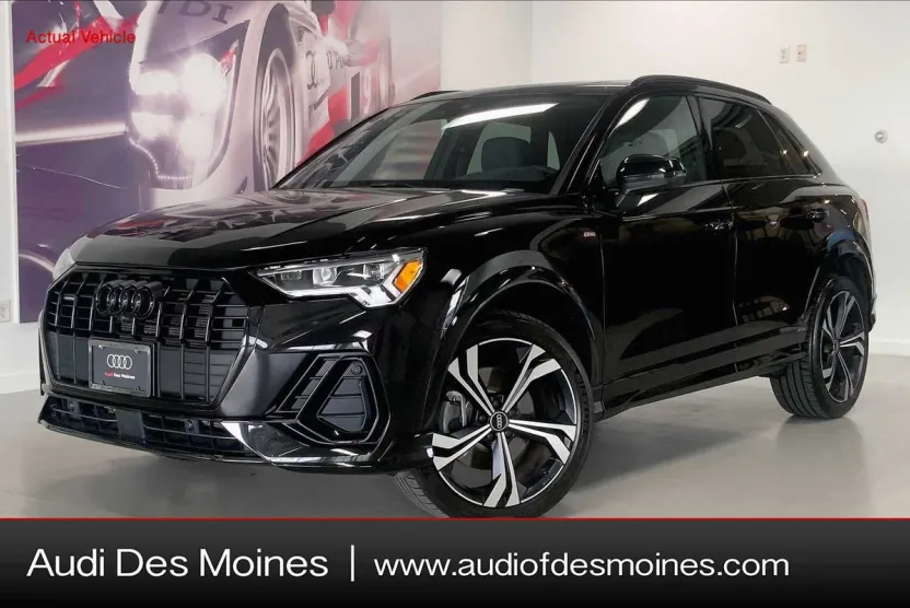 2023 Audi Q3 S line Premium Plus photo 1
