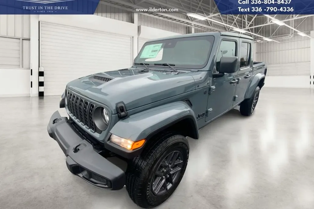 2025 Jeep Gladiator Sport S photo 1