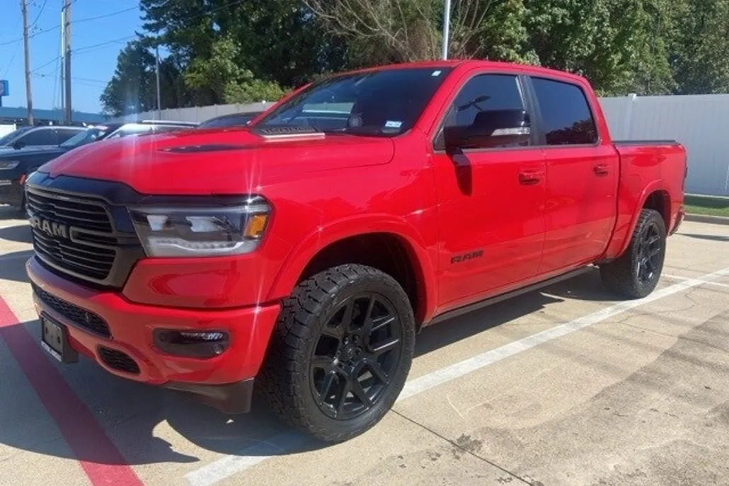 2022 Ram 1500 Laramie photo 1