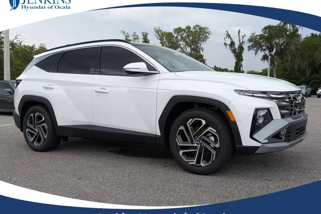 2025 Hyundai Tucson Limited photo 1