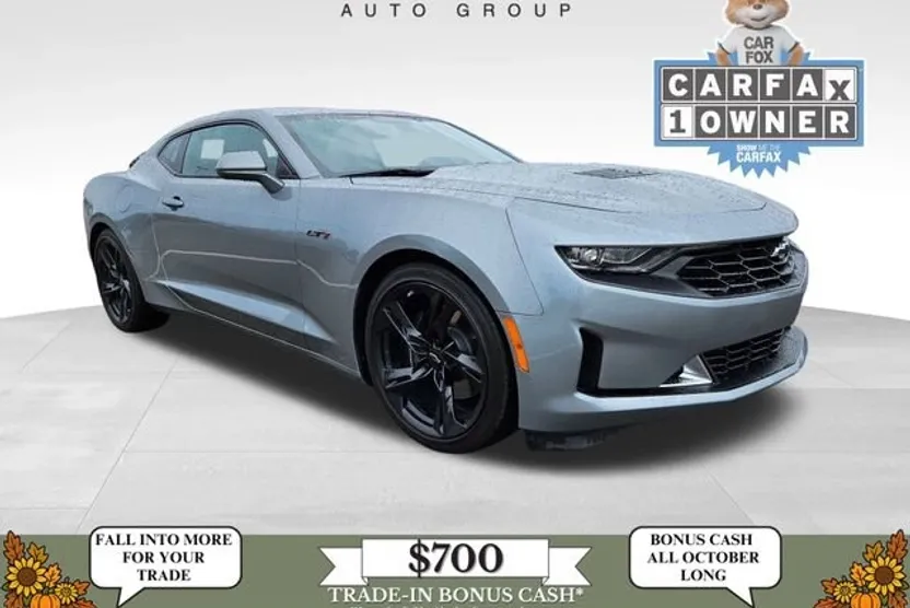 2023 Chevrolet Camaro LT1 photo 1
