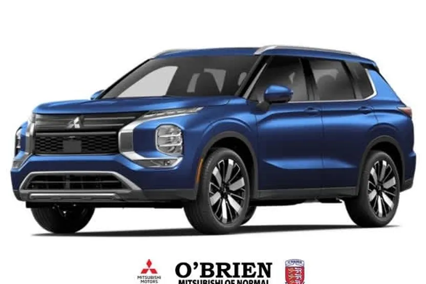 2025 Mitsubishi Outlander SEL photo 1