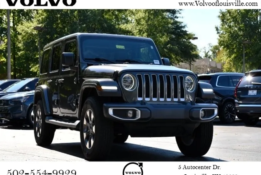 2018 Jeep Wrangler Unlimited Sahara photo 1
